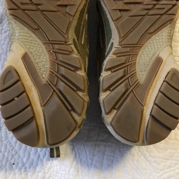 UK Gear PT-03 hot terrain running shoe with free gators and spare laces - Picture 6 of 13